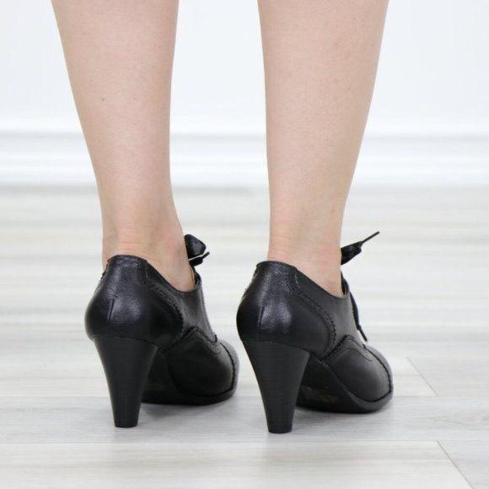 Laced-Up Low Cut Ankle Boots Women's Heeled Oxford - Picture 7 of 15